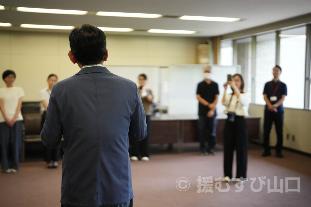 ヤスベェさん・ぶちうま！アンバサダー就任セレモニー・山口県農林水産部ぶちうまやまぐち推進課・やまぐちの農林水産物需要拡大協議会