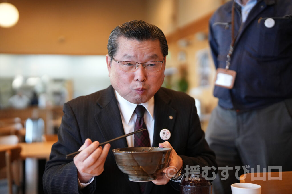 阿武町・花田憲彦・町長・無角和牛・無角和牛丼・道の駅・千代丸食堂