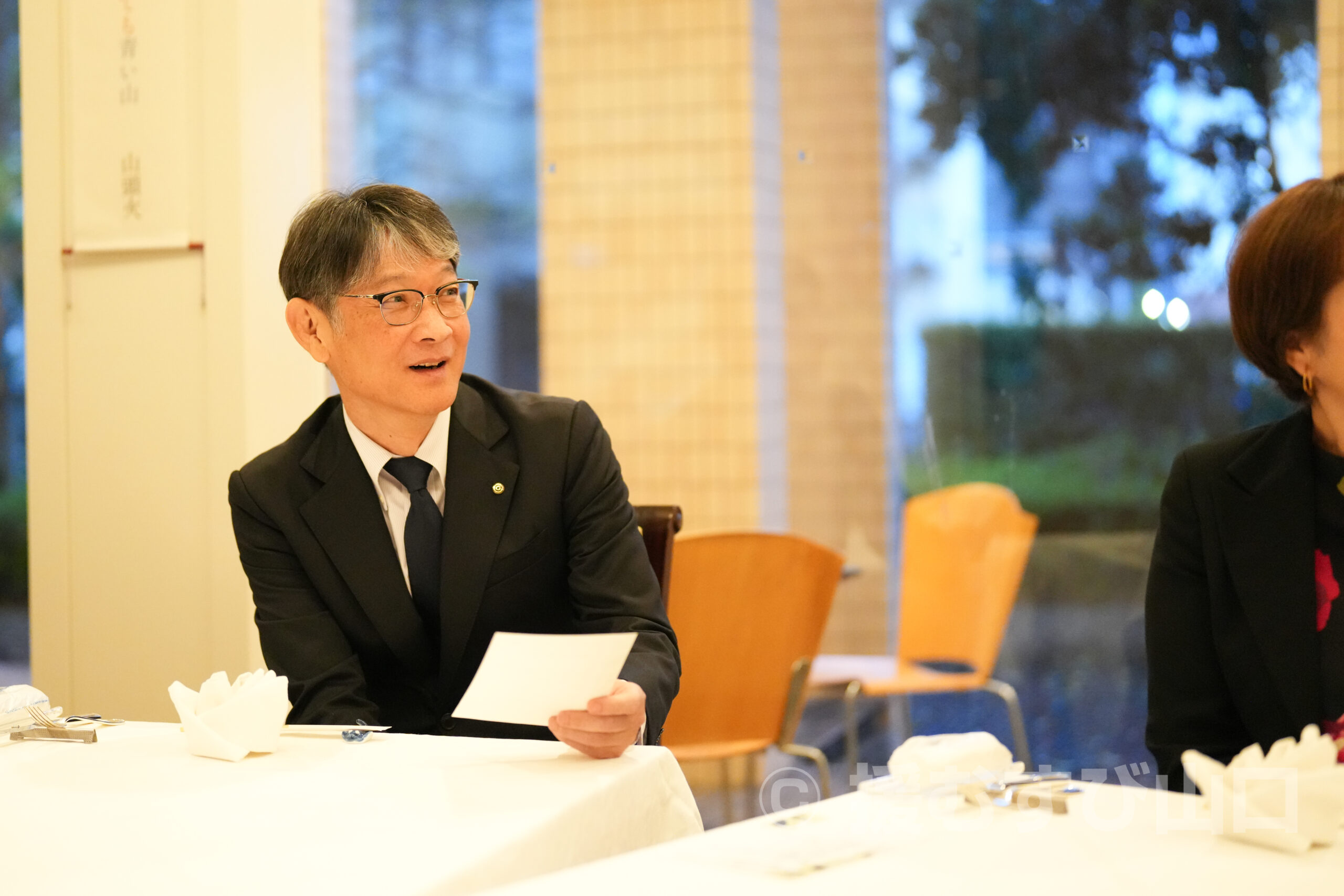 ①・援むすび山口・トライアングル・山口市・伊藤市長・新谷酒造・わかむすめ・セントコア山口・ヤスベェ・新井道子・まーちゃん・地域商社やまぐち株式会社