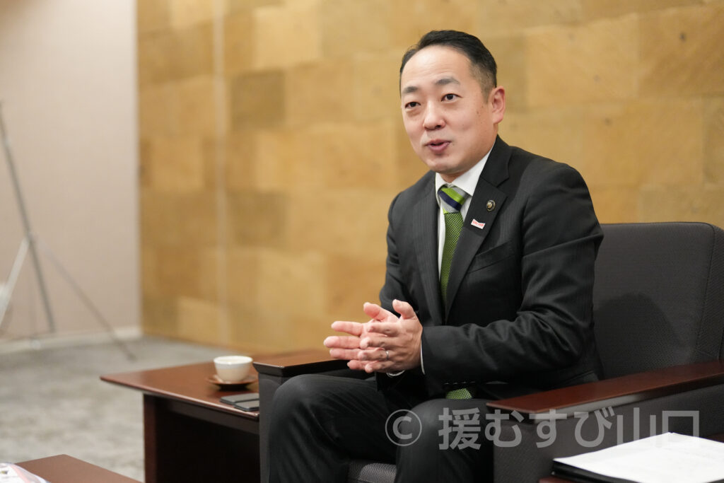 宇部市・篠崎圭二市長