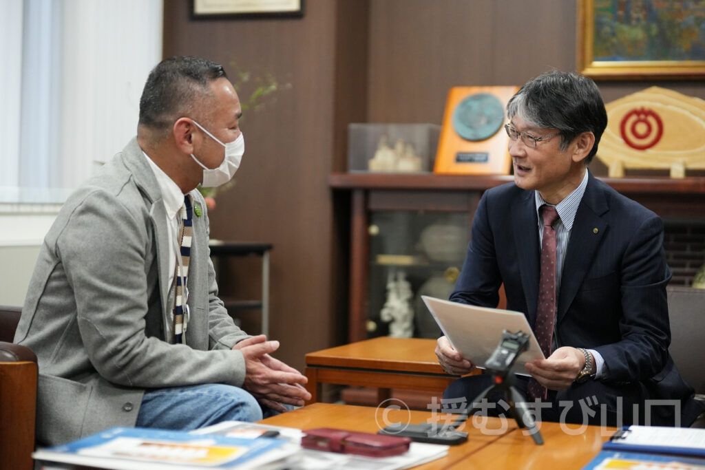 山口市・伊藤和貴市長