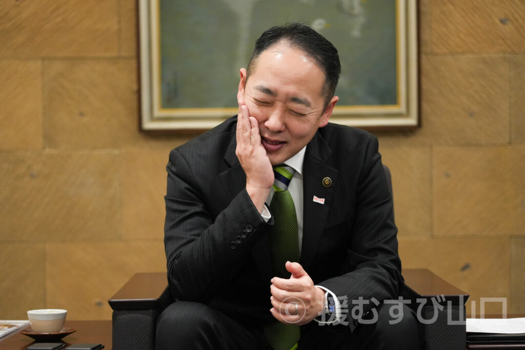 宇部市・篠崎圭二市長