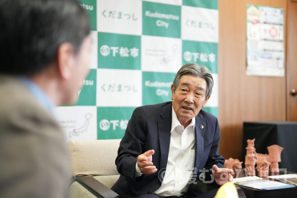 下松市・国井益雄 市長・笠戸島・牛骨ラーメン・笠戸ひらめ・天王森古墳・立方埴輪